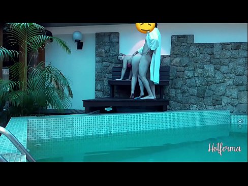 ❤️ Boss invita a cameriera à a piscina, ma ùn pudia resiste à un caldu Pornografia in casa à noi % co.onlyhdporn.ru% ❌️